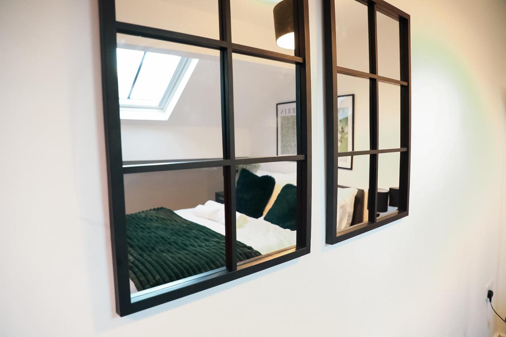 1 Bedroom Apartment Bradford City Centre Foster Square 外观 照片